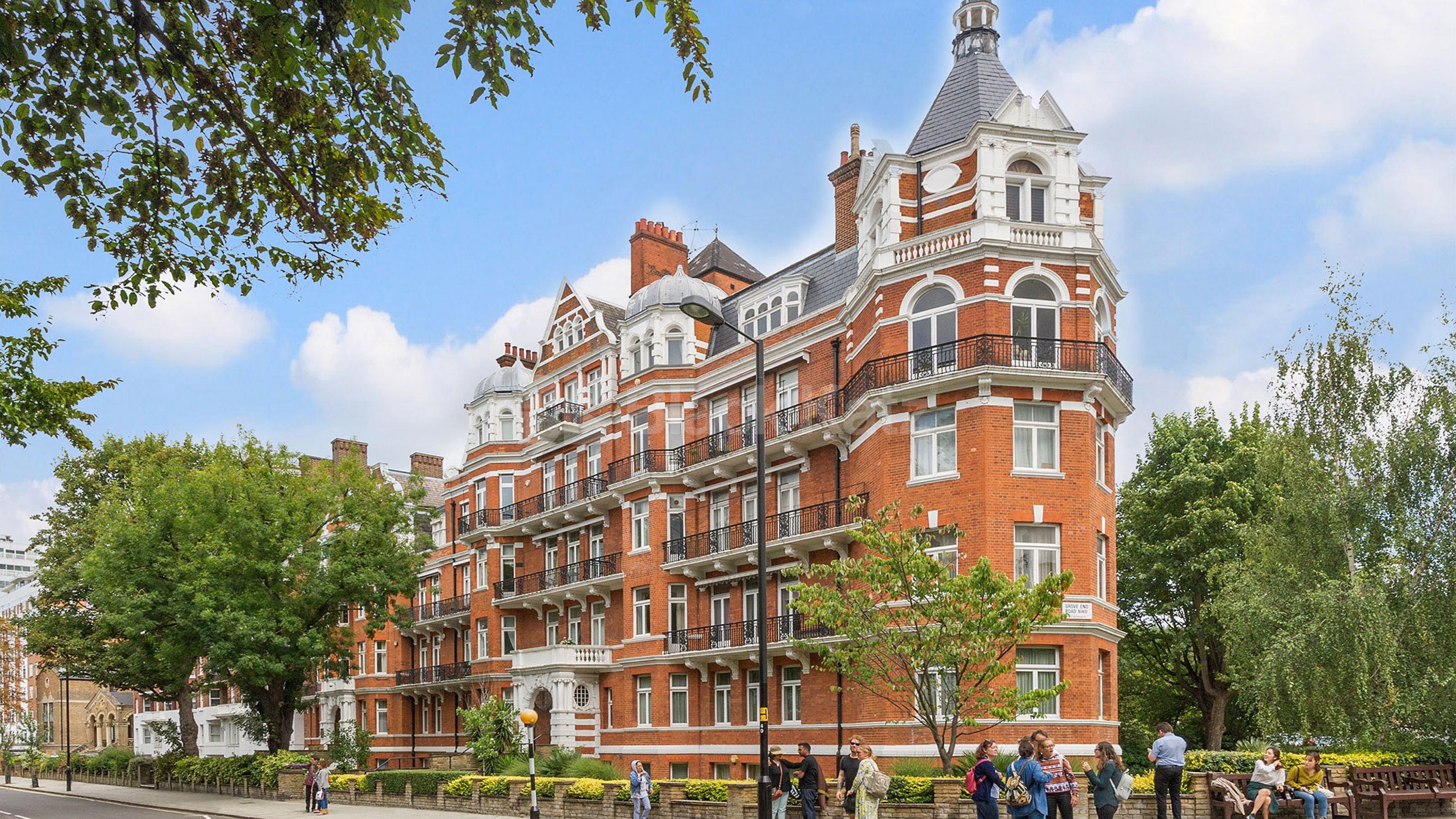 Beautiful three double bedroom flat Abbey Road, St Johns Wood - Maida Vale NW8
